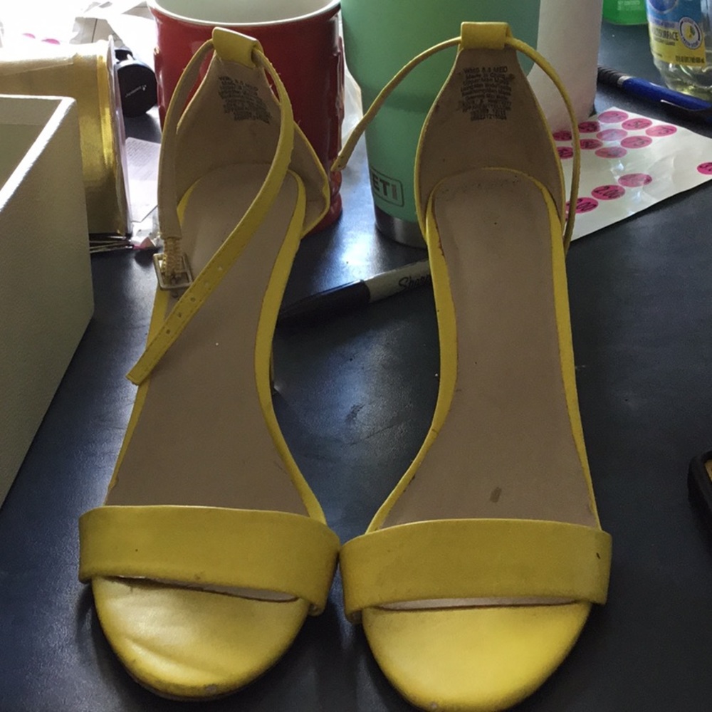 Apt. 9 Yellow Heels